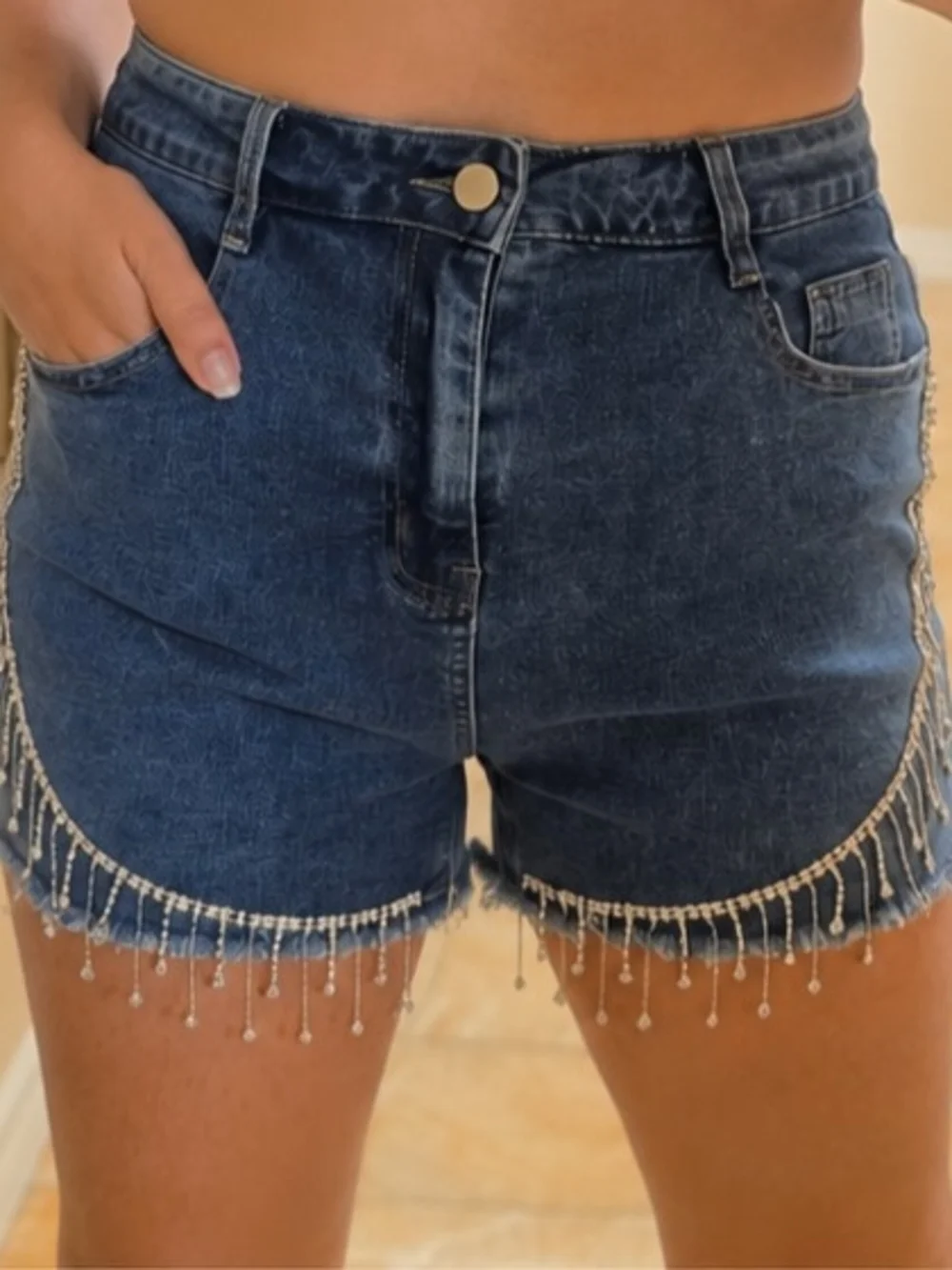 Short denim with rhinestones